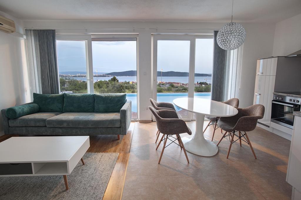 Villa Pia Split Kastela Bagian luar foto