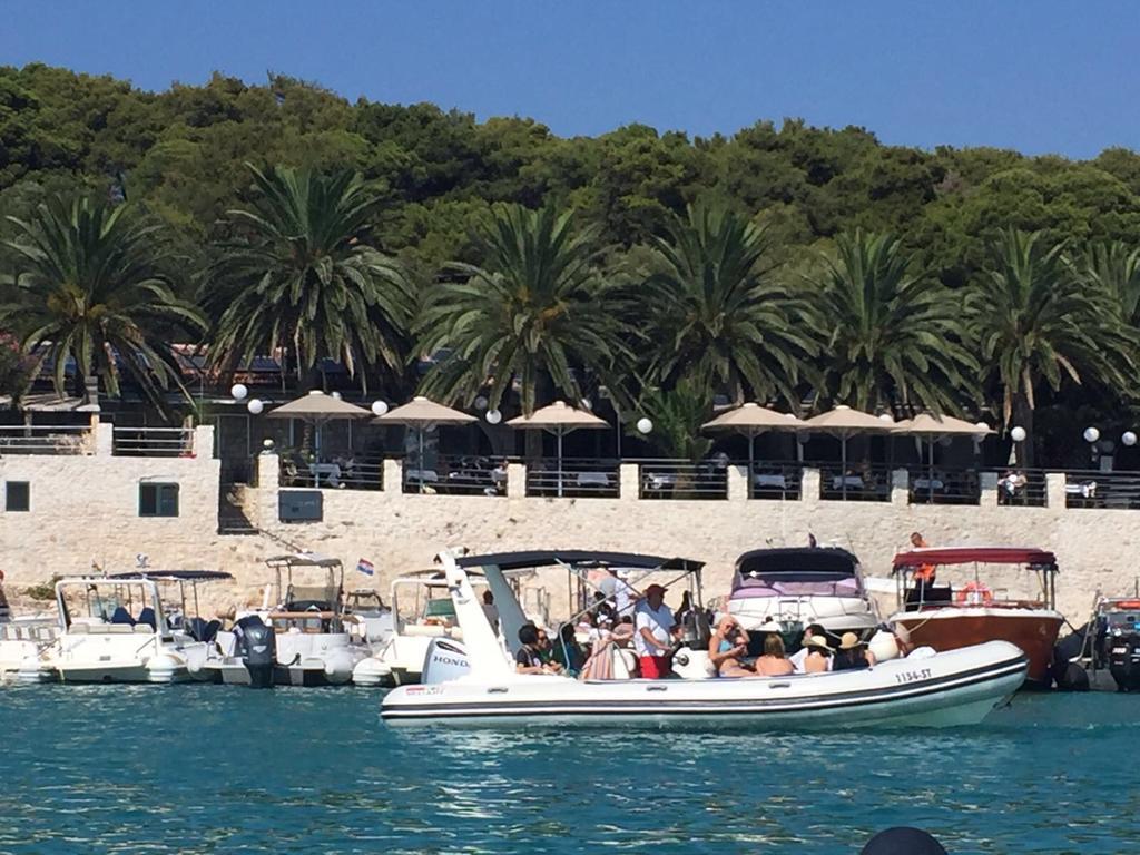 Villa Pia Split Kastela Bagian luar foto